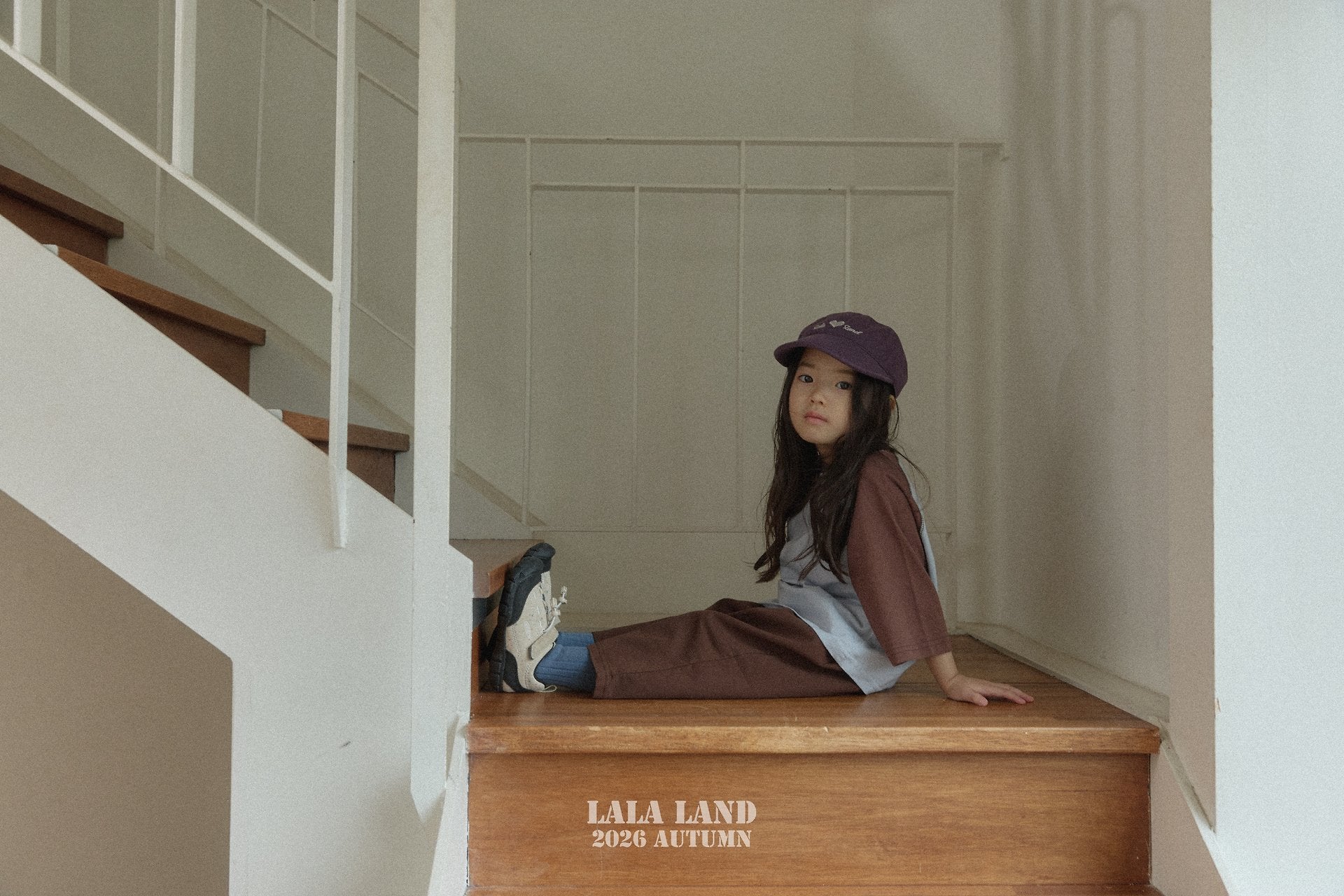 Lalaland Latte Raglan Tee