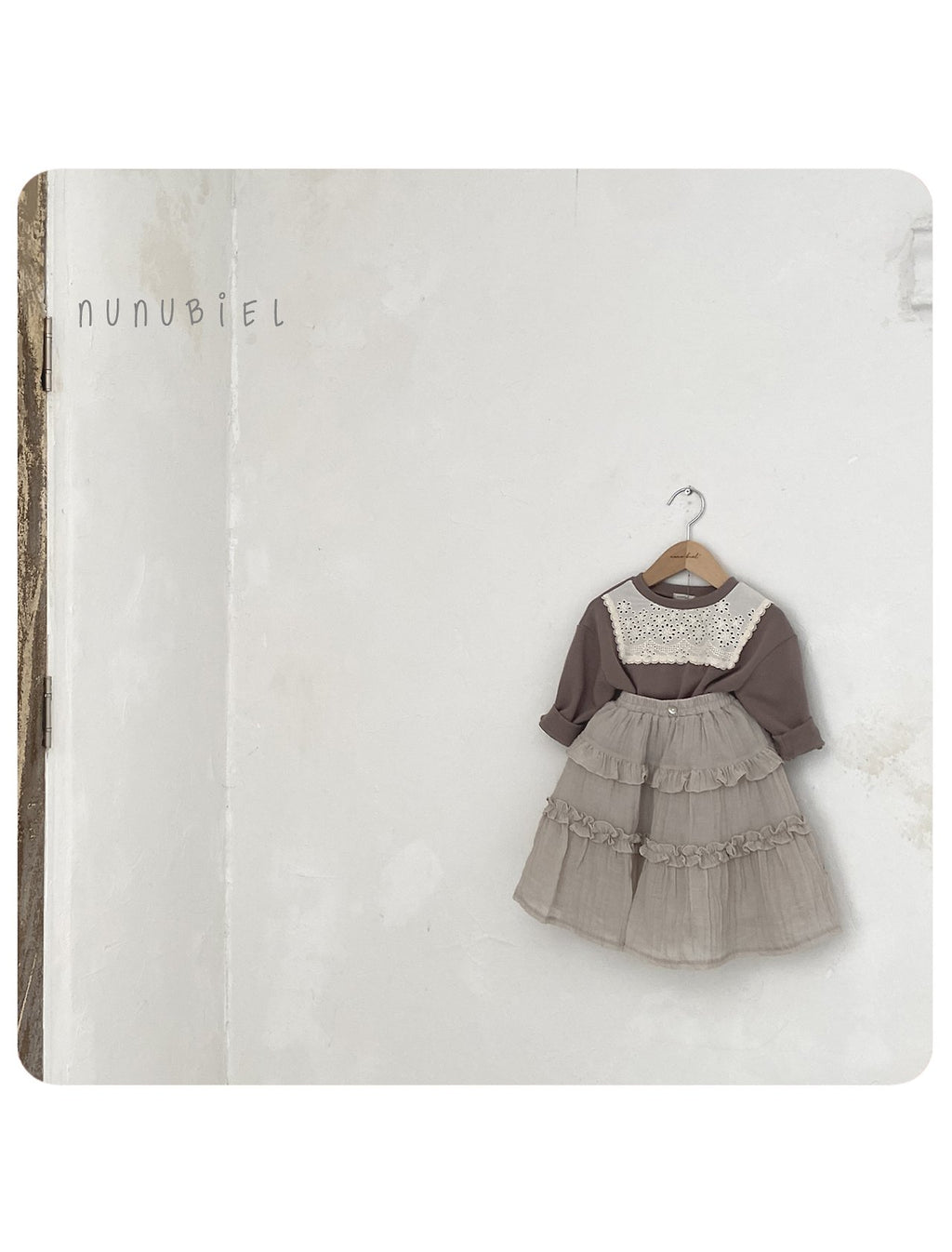 Nunu Biel Lace Sweatshirt 5