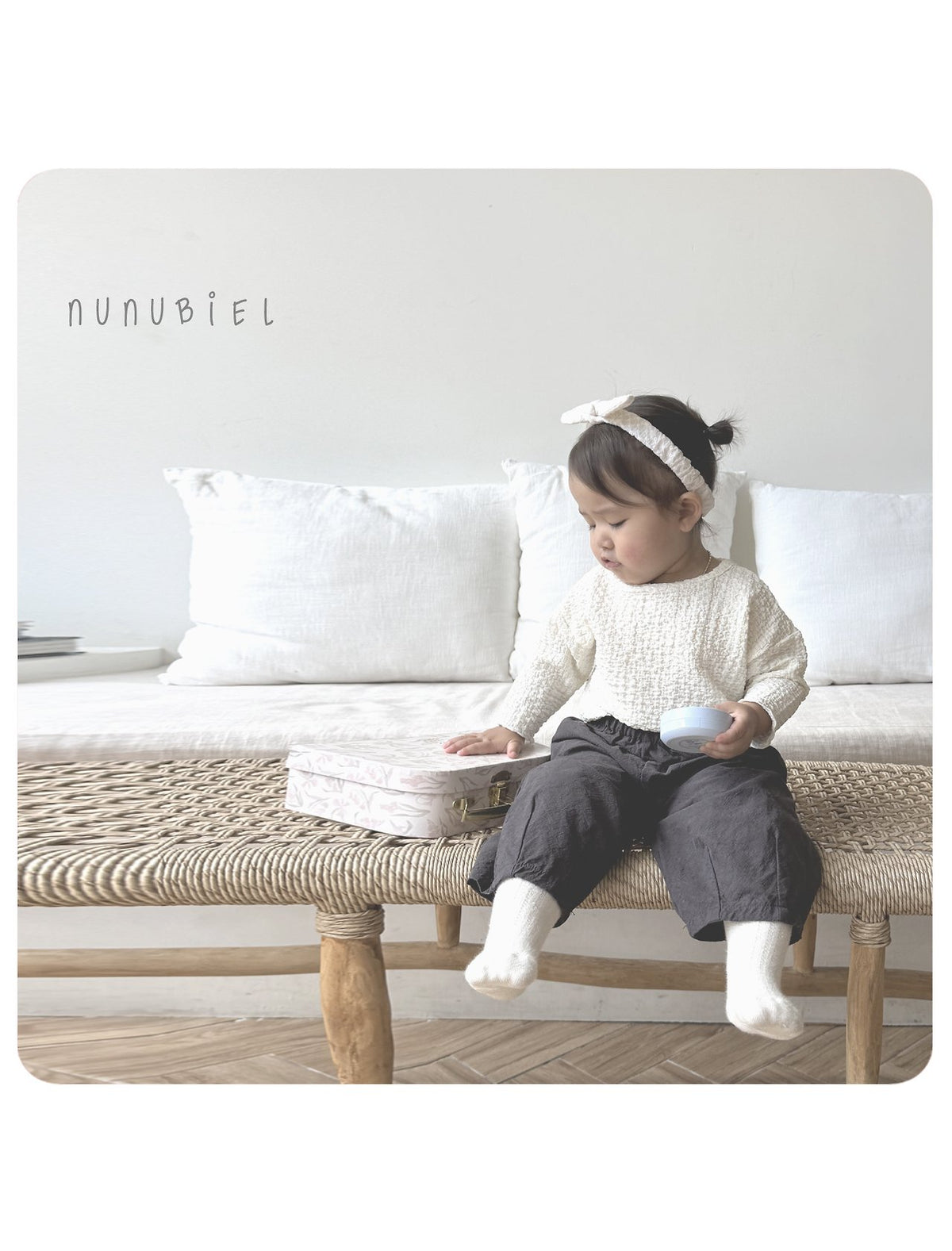 Nunu Biel Gloria Tee 11