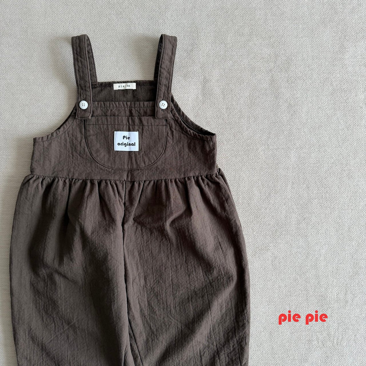 pie Playful Overall