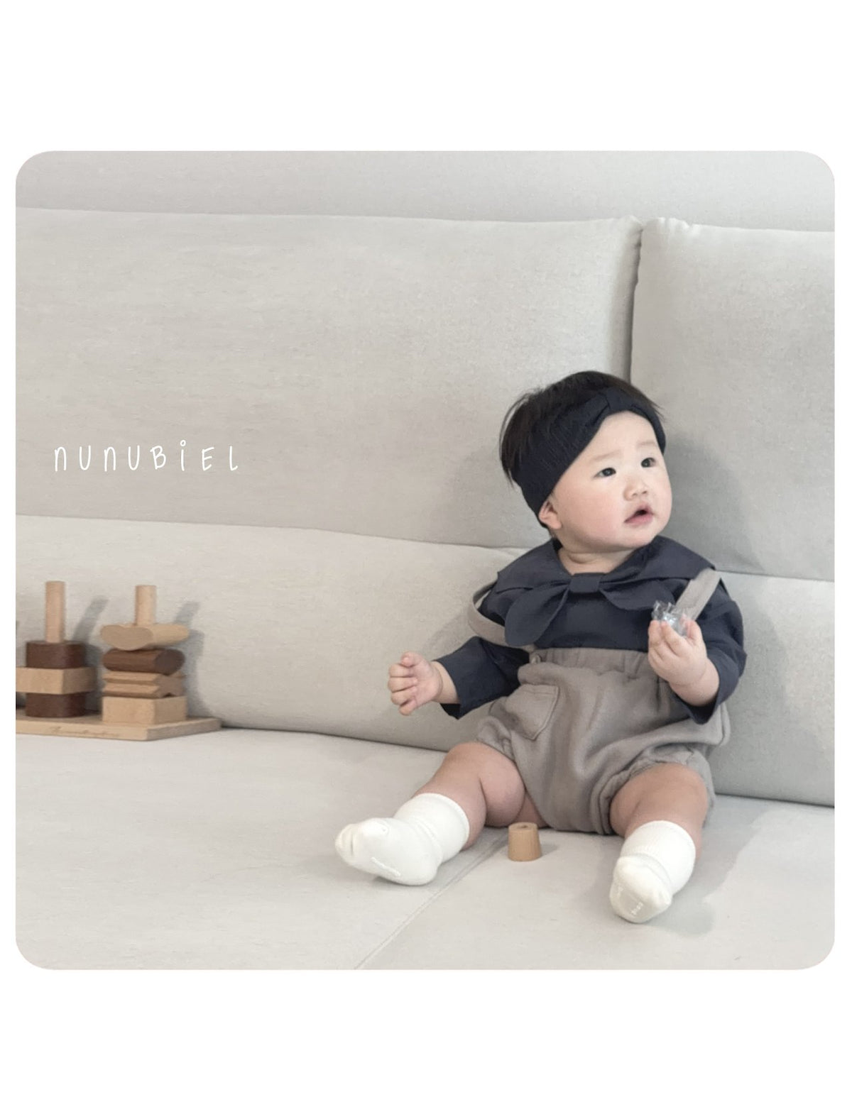 Nunu Biel Bebe Tie Blouse 18