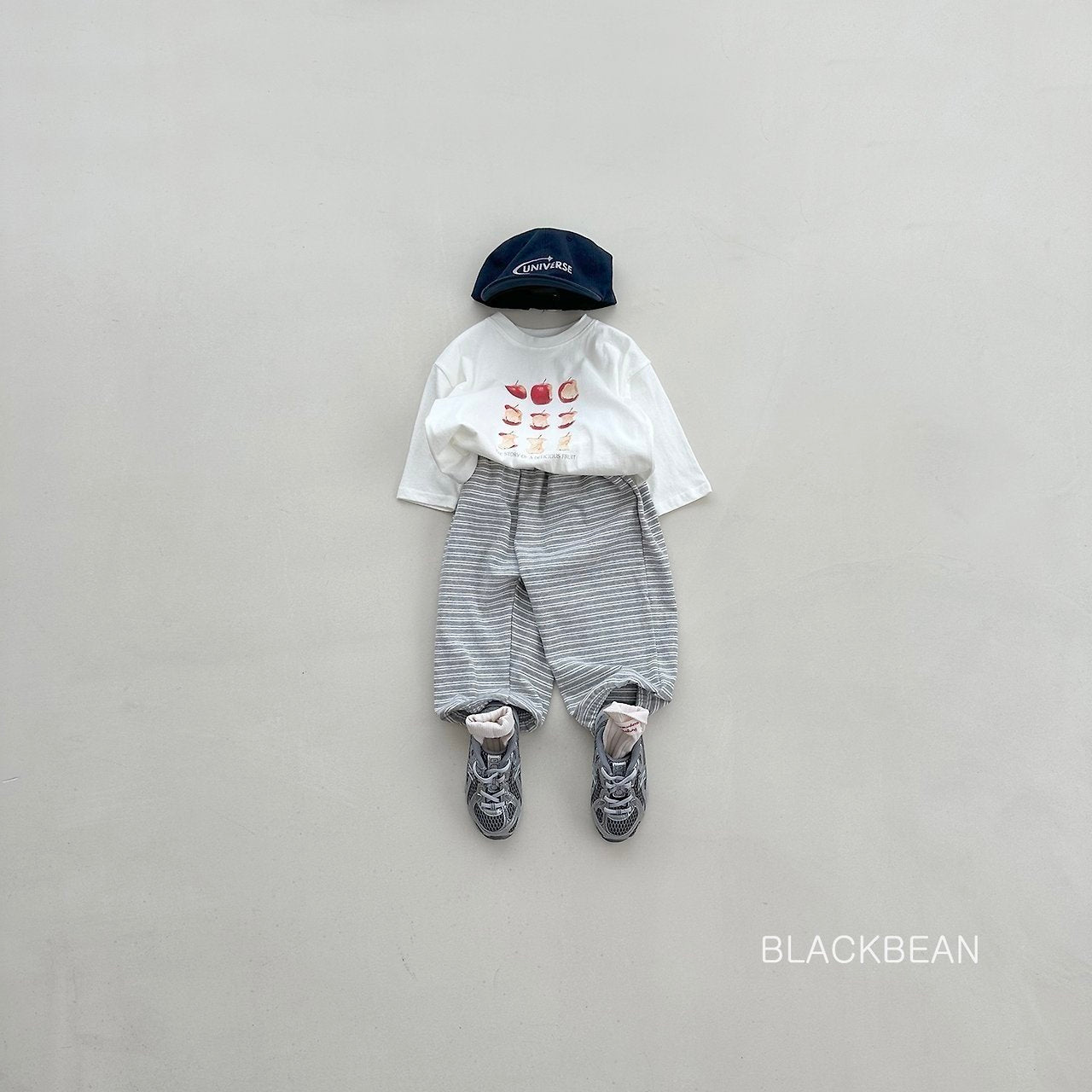 Black Bean Apple Tee 3