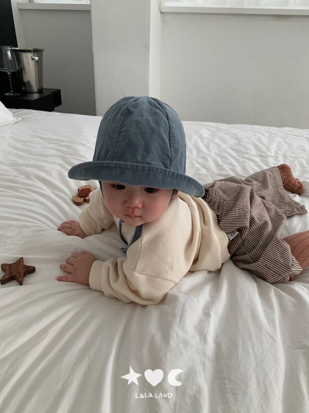 Lalaland Butter Bucket Hat