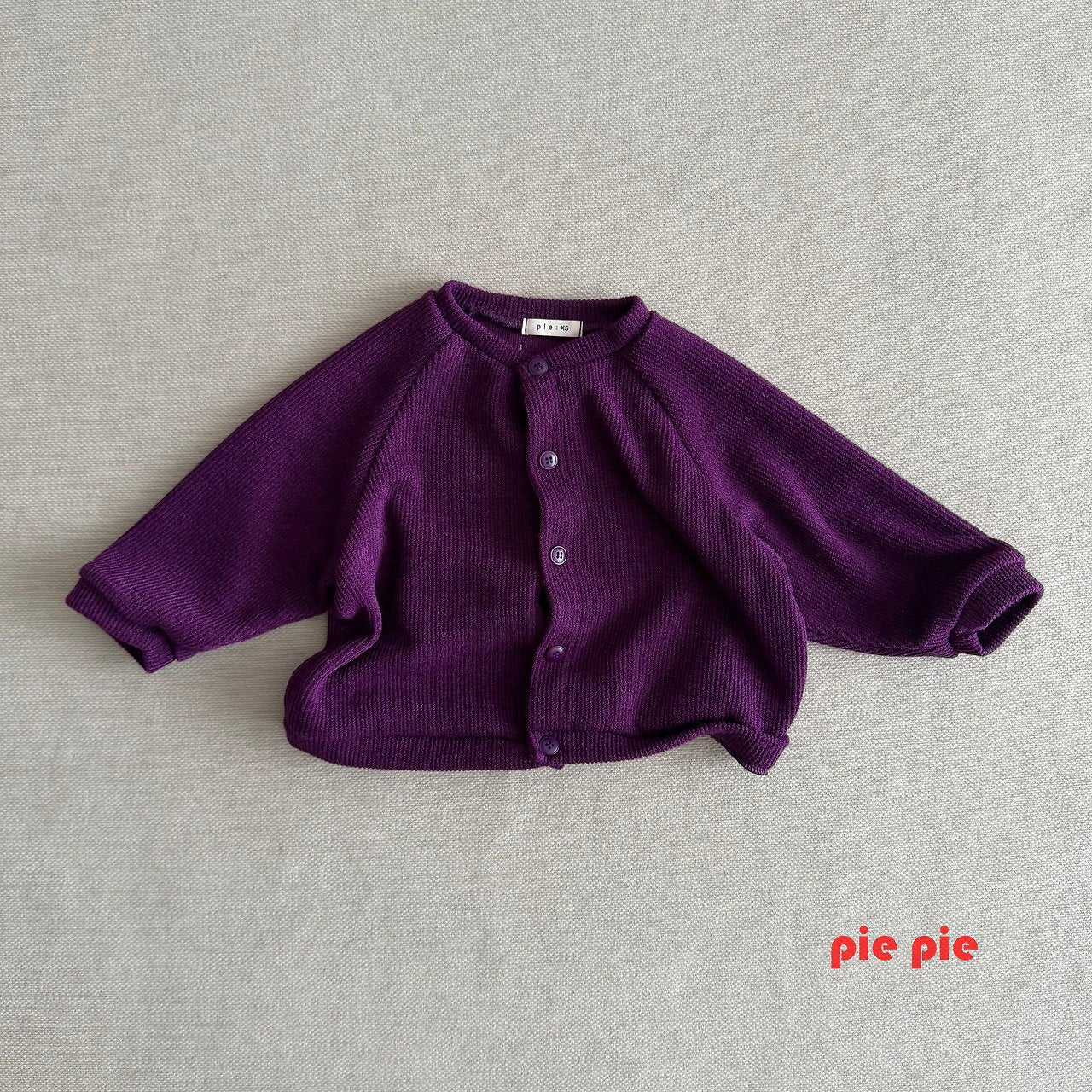 pie Teletubby Cardigan