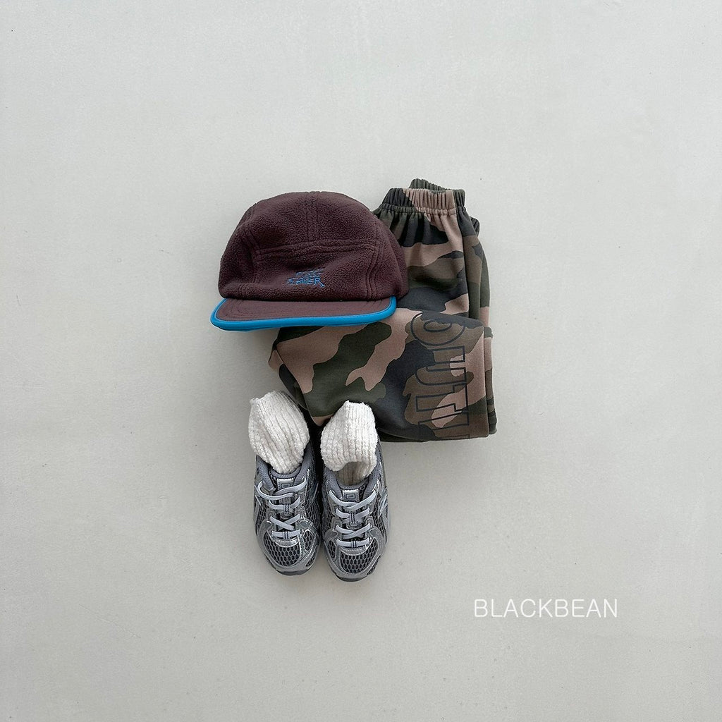 Black Bean Camo Pants 4