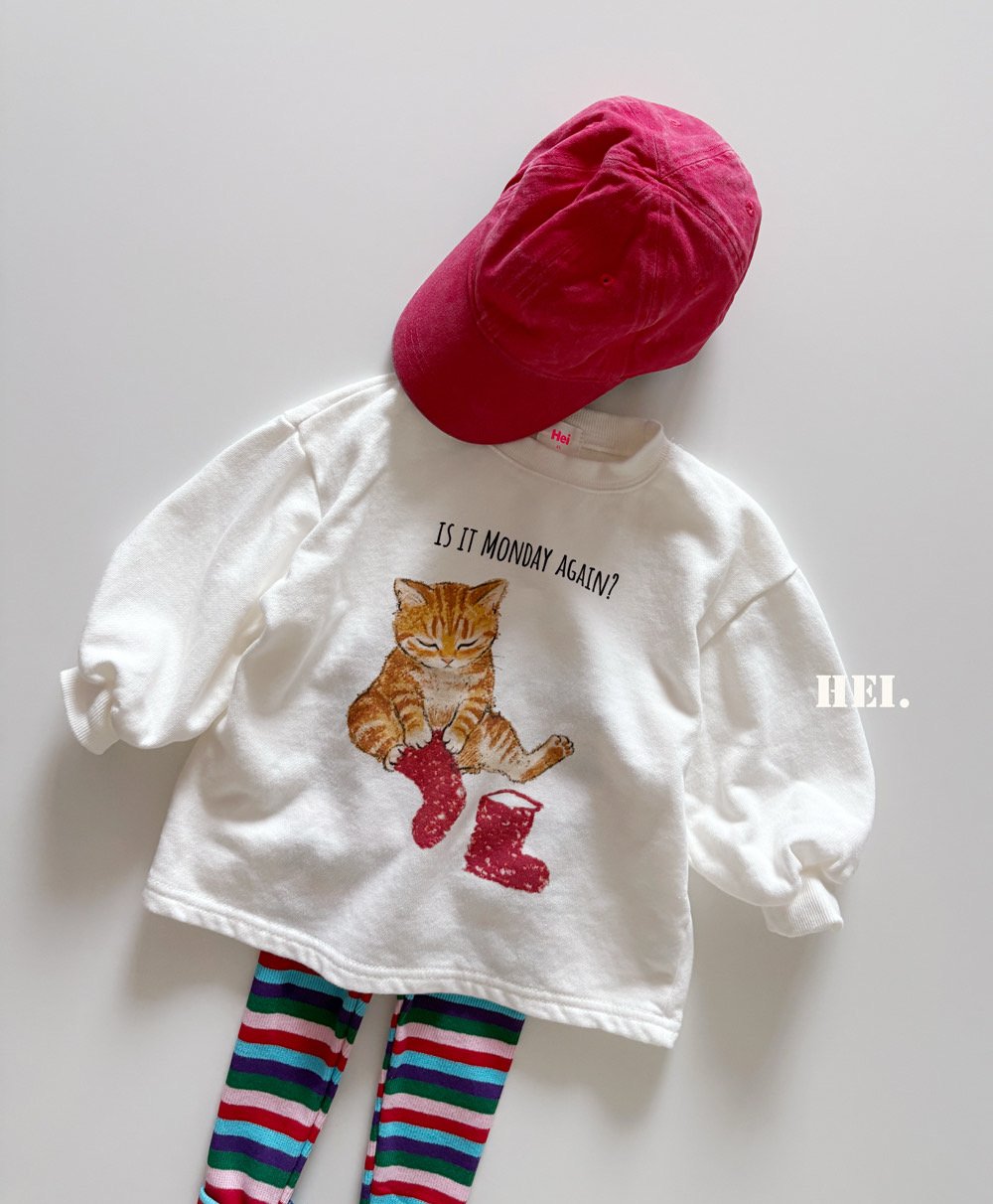 Hei Meow Long Tee