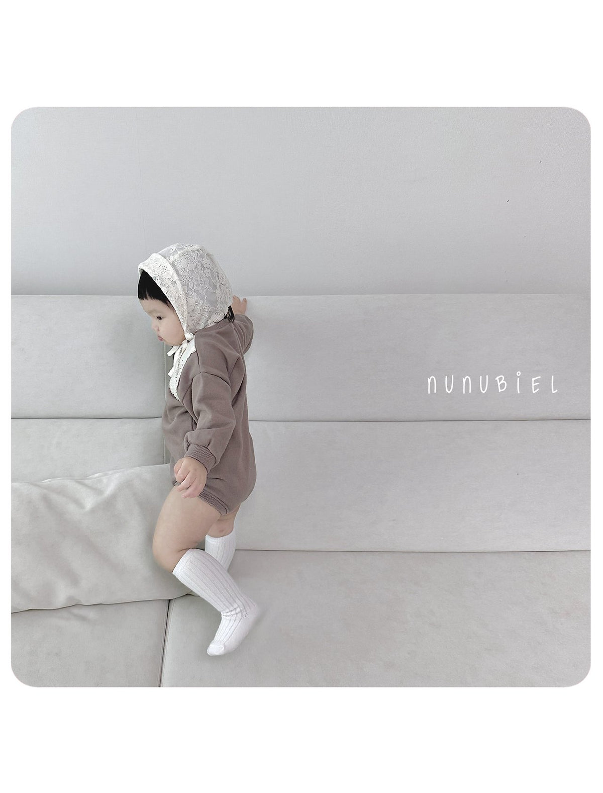 Nunu Biel Lace Suit 18