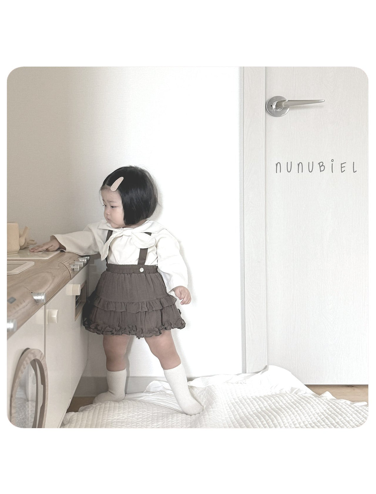 Nunu Biel Bebe Tie Blouse 9