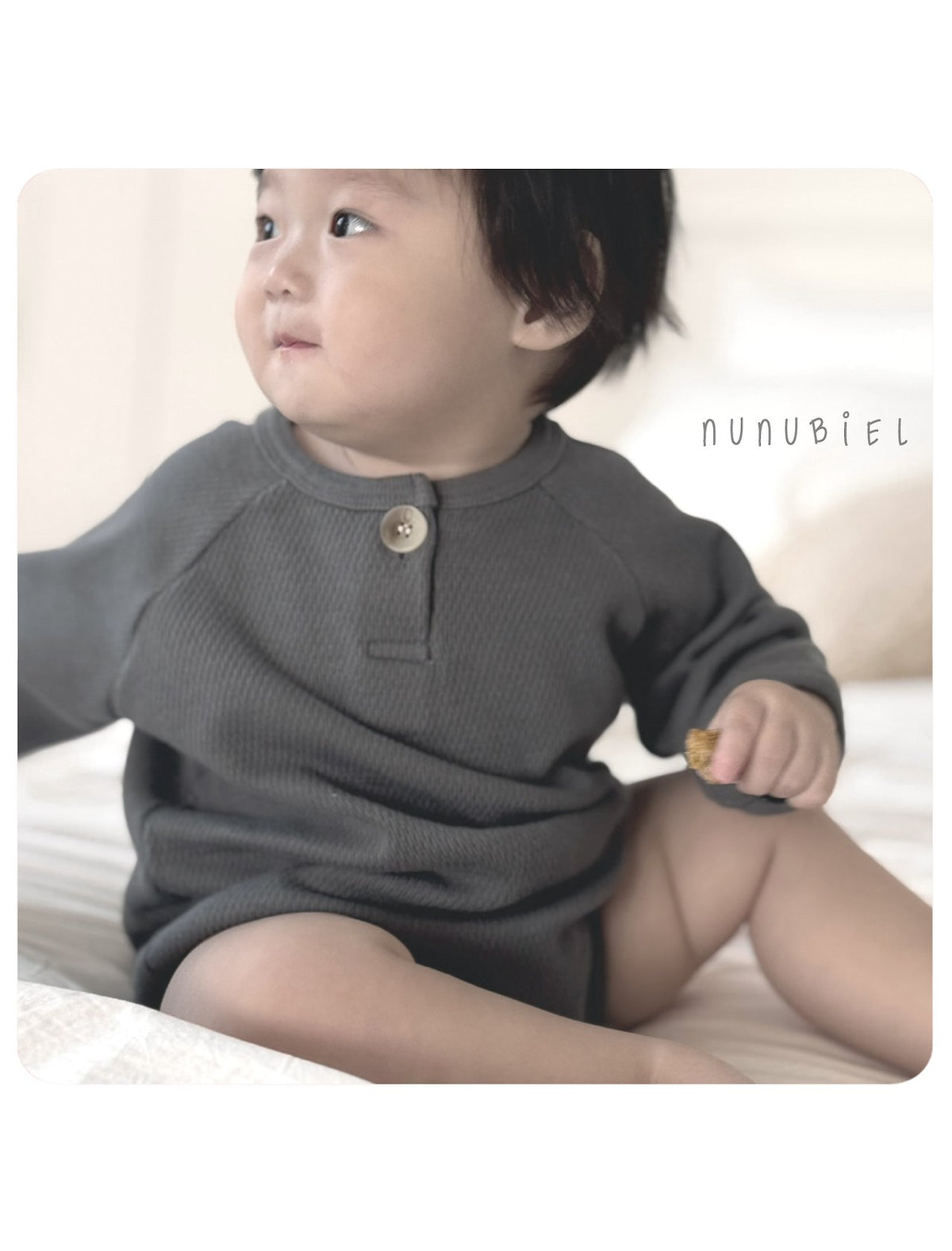 Nunu Biel Tokyo Suit 13