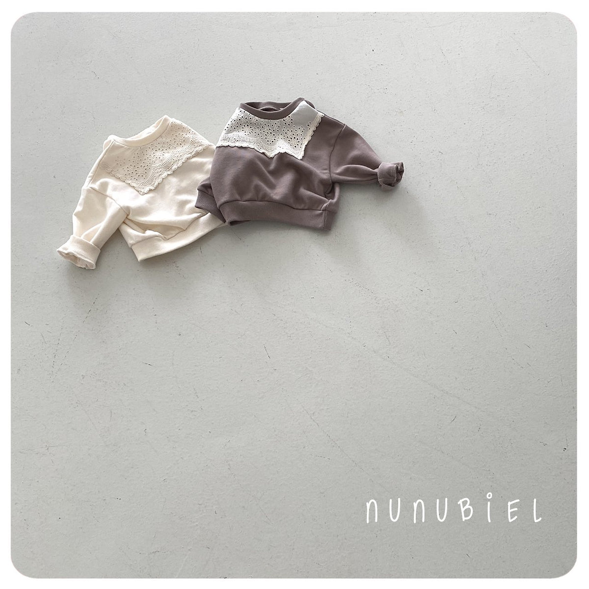Nunu Biel Lace Sweatshirt 1