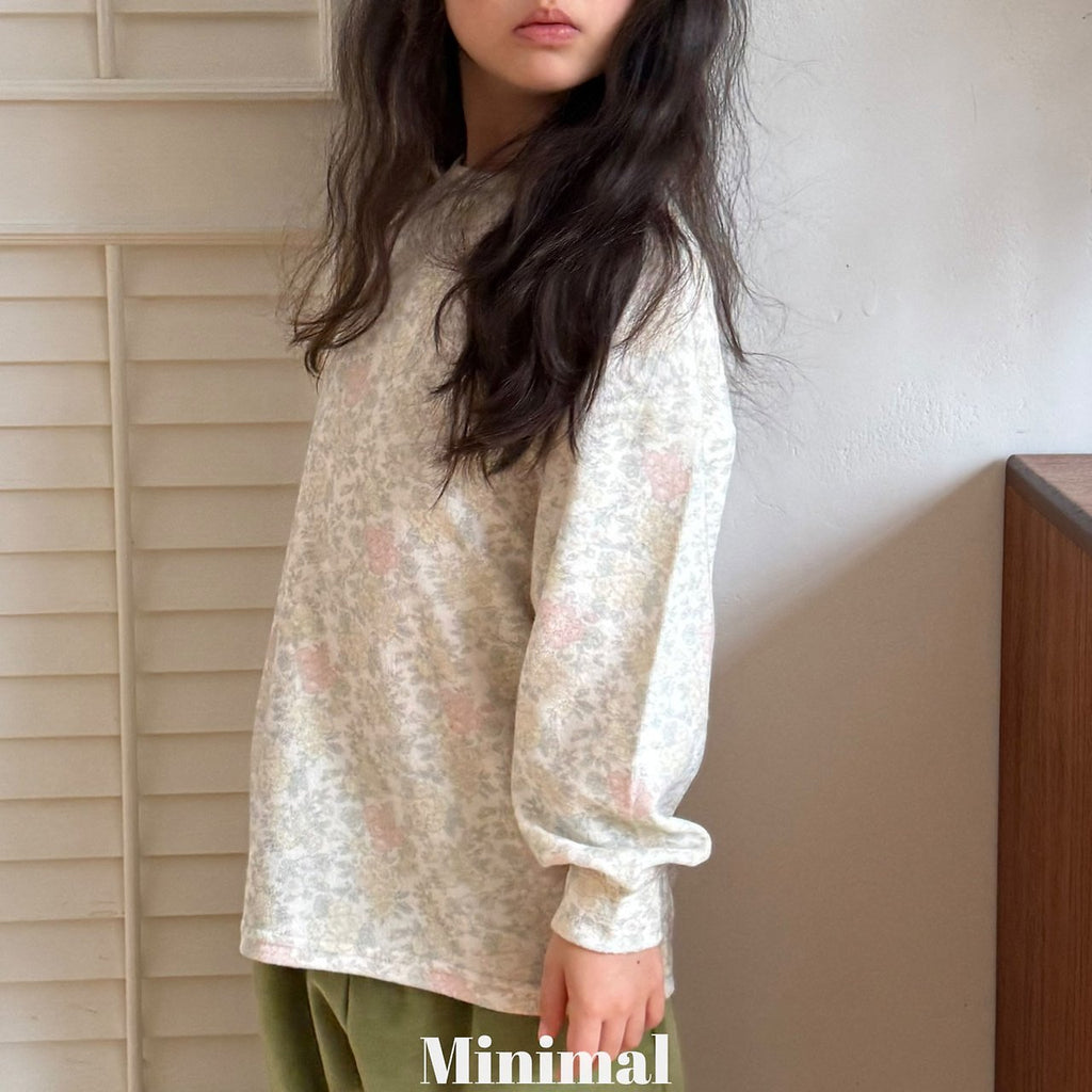 Minimal Flower Soft Tee