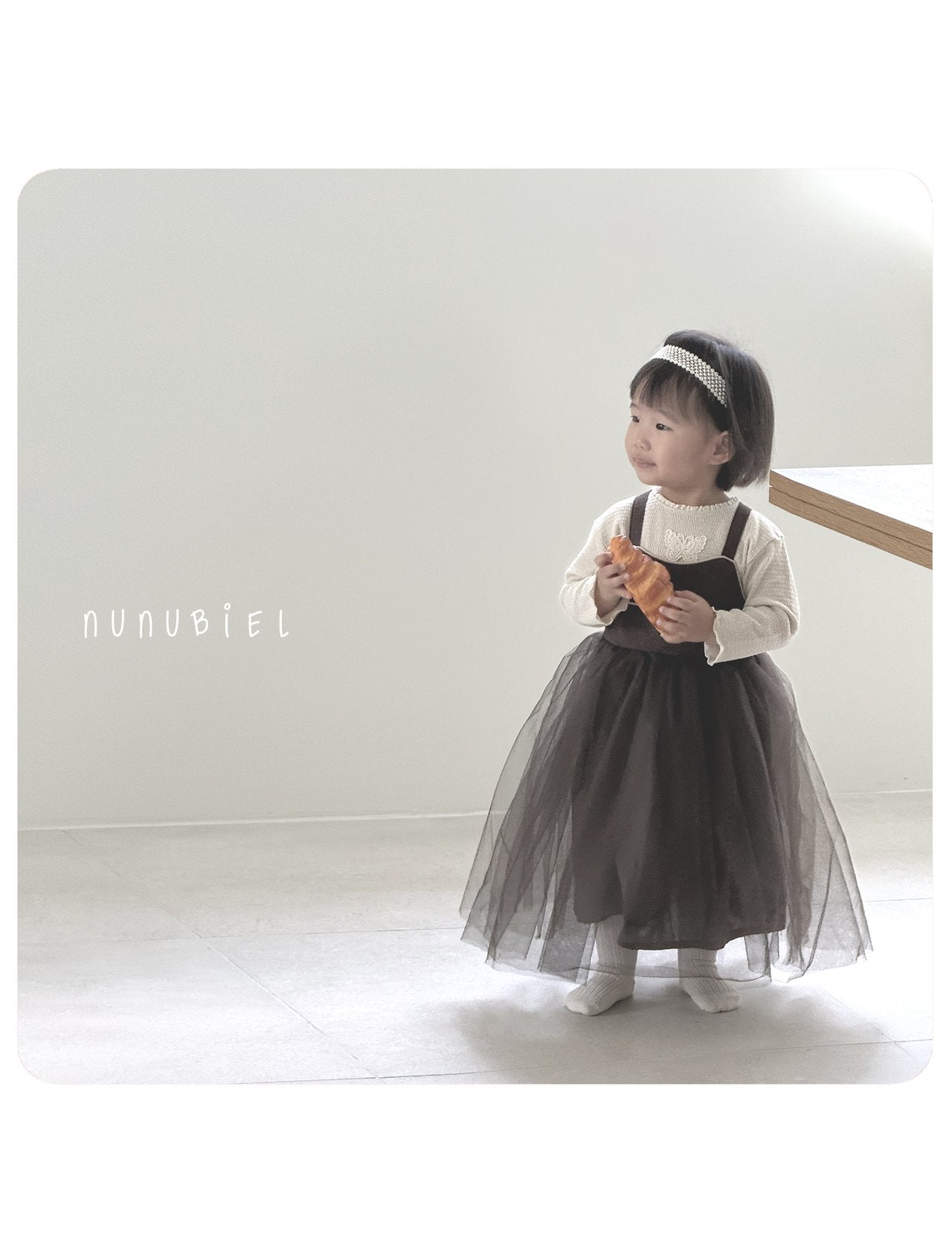 Nunu Biel Butterfly Tee 16