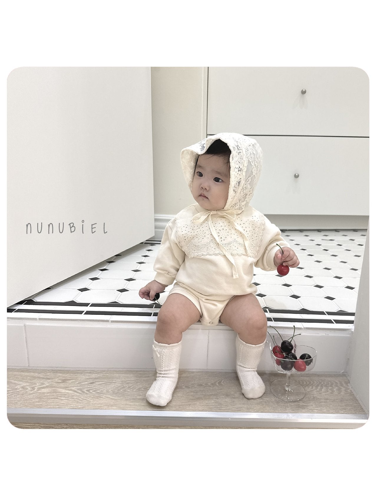Nunu Biel Lace Suit 10