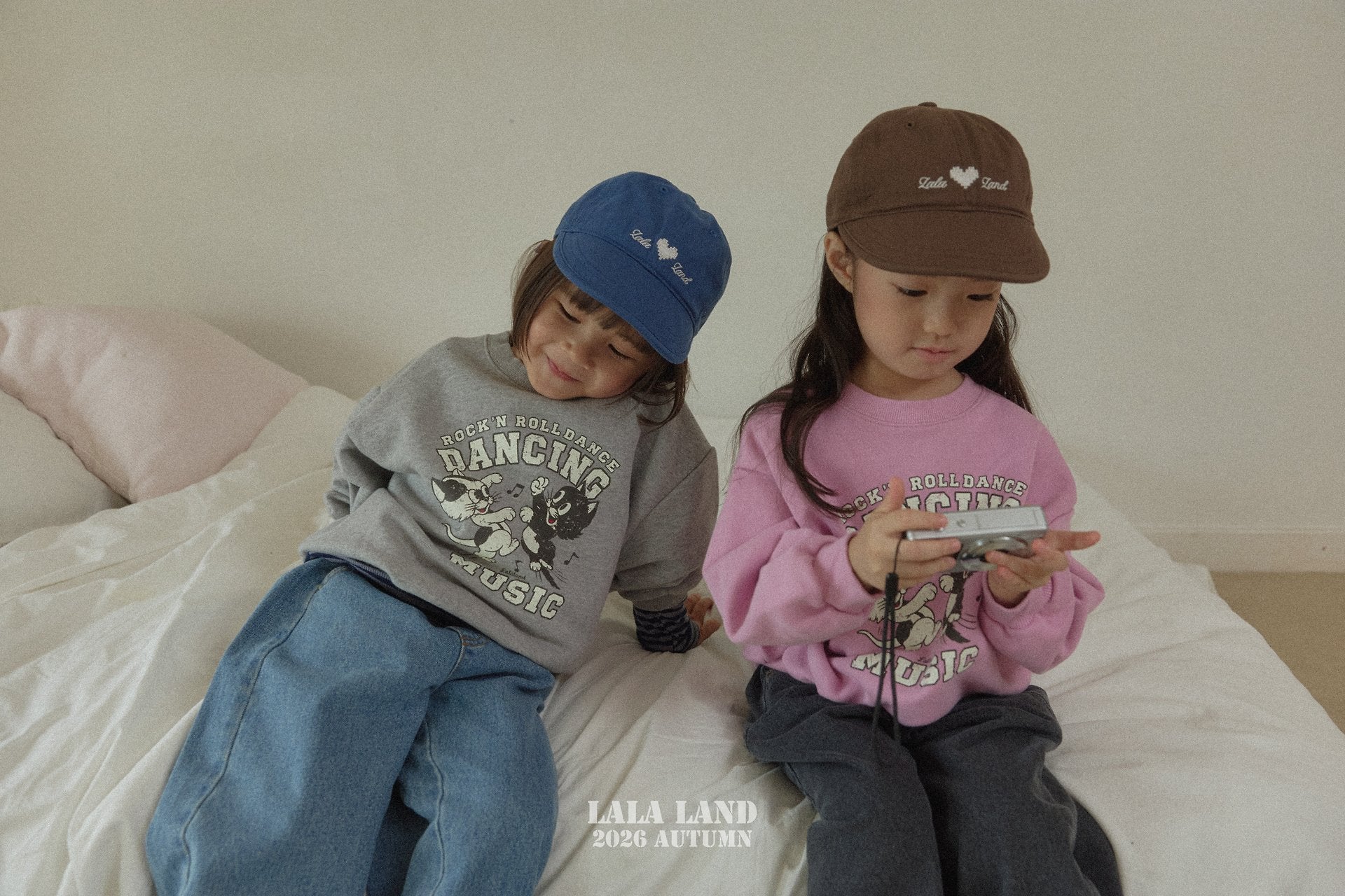Lalaland Dancing Cat Sweatshirt
