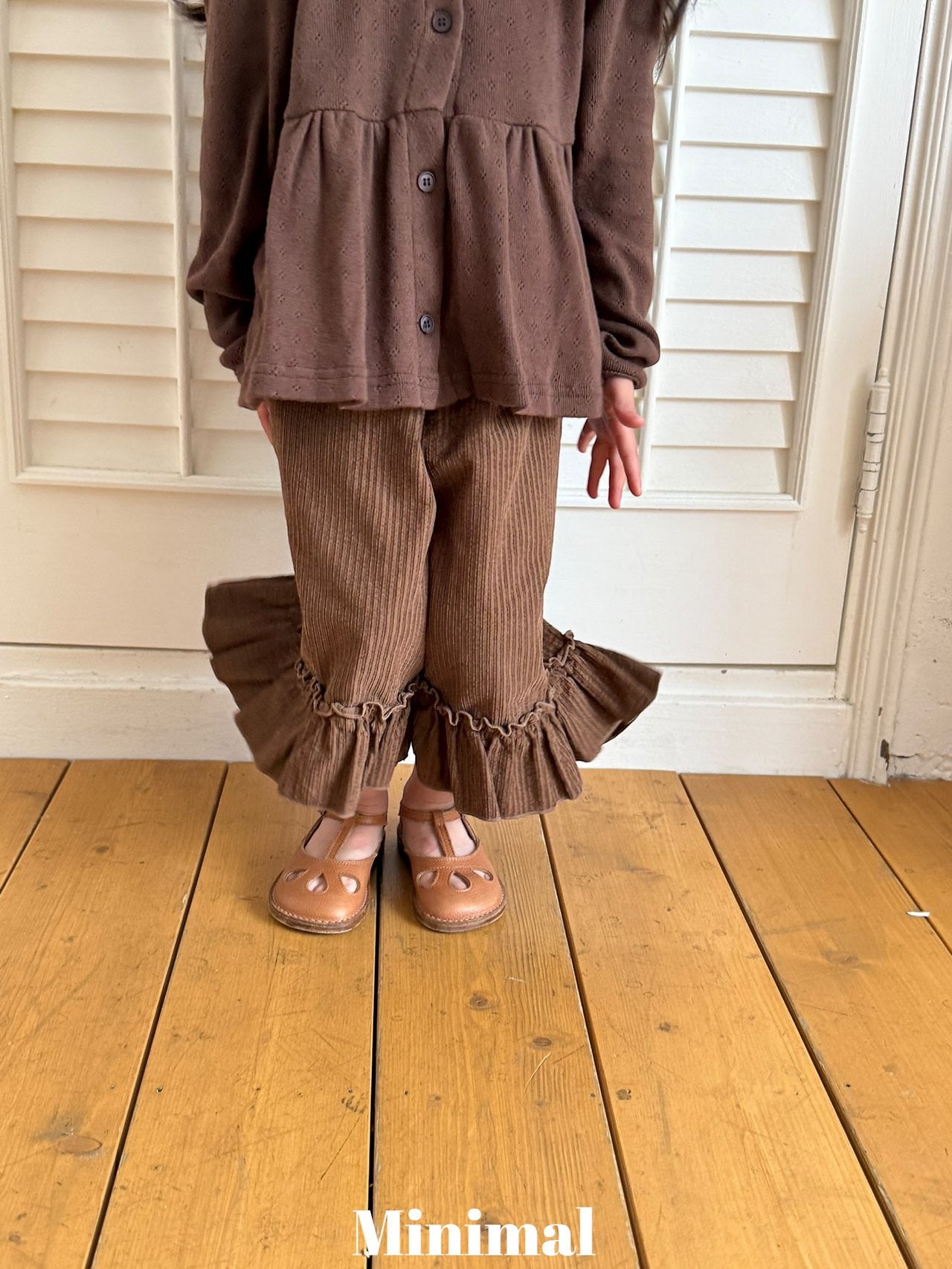 Minimal Lace Frill Cardigan