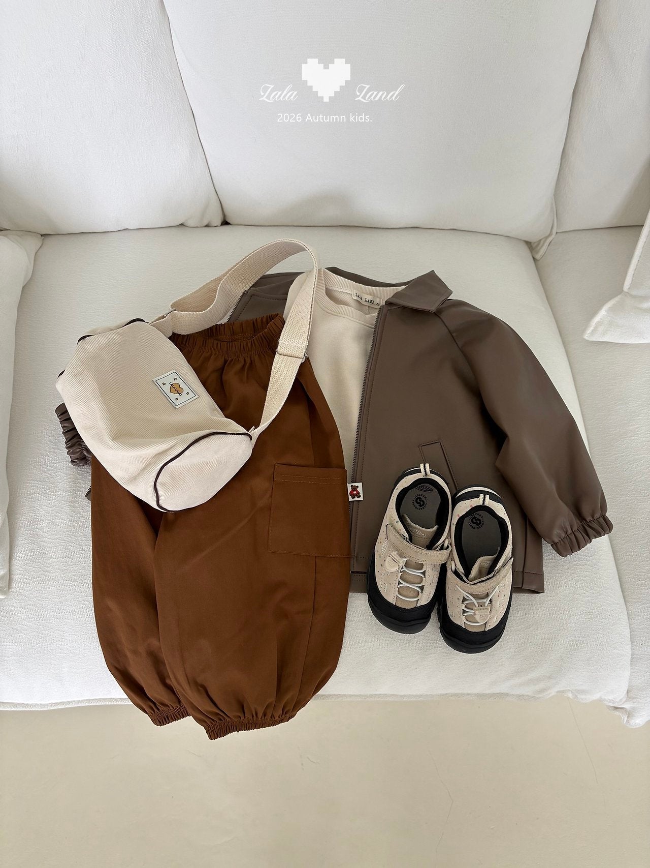 Lalaland Corduroy Crossbag