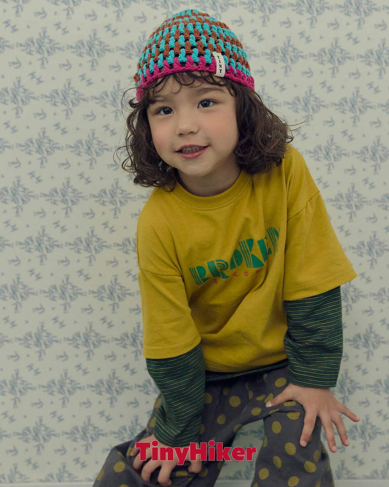 Tiny Hiker Record Layered Slim Tee
