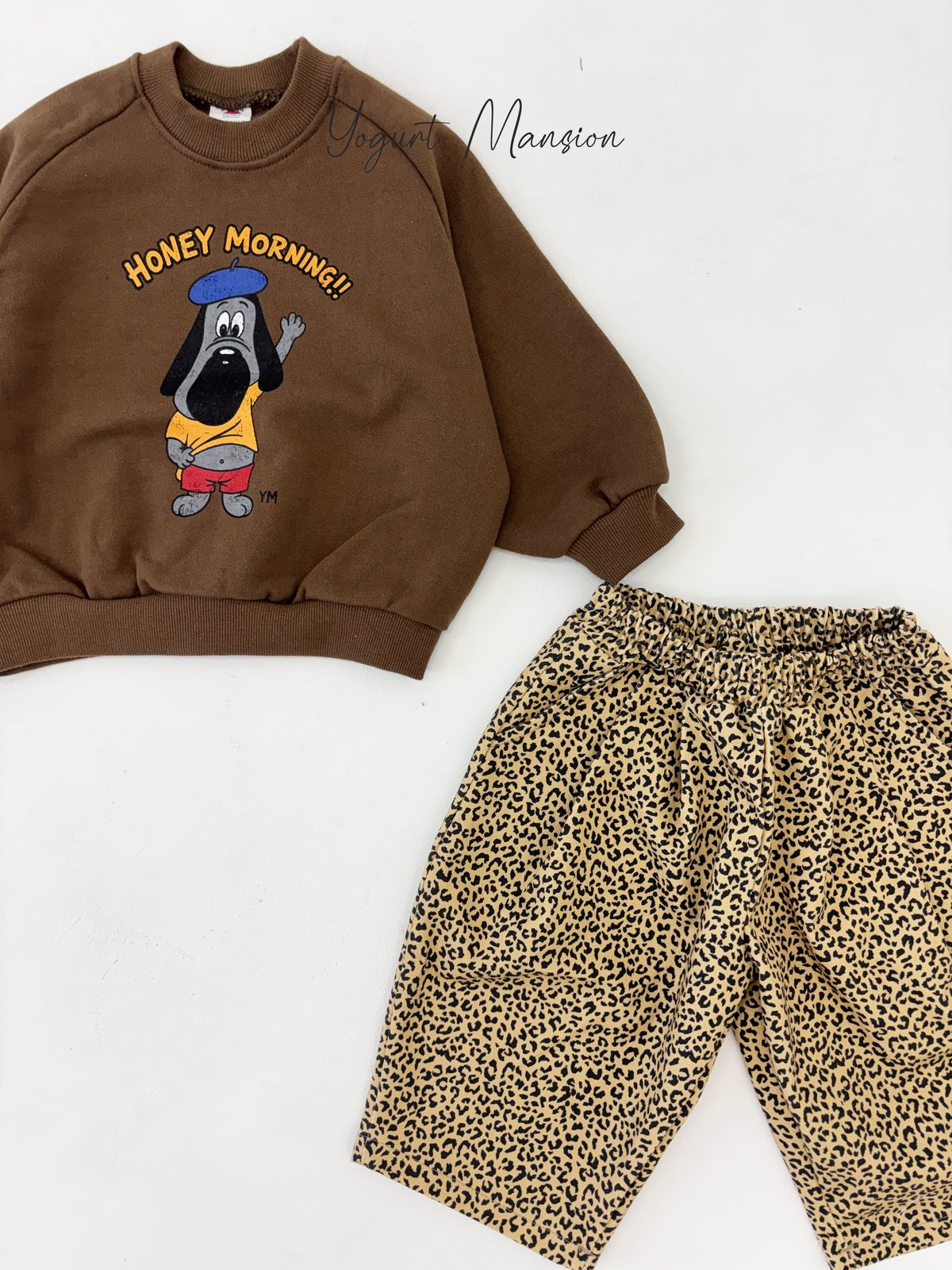 Yogurt Mansion Honey Morning Sweatshirt