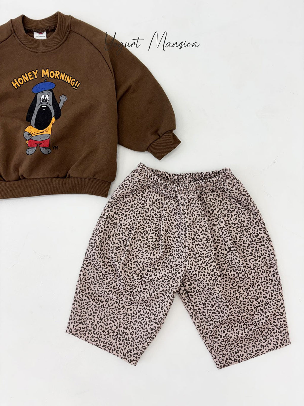 Yogurt Mansion Honey Morning Sweatshirt