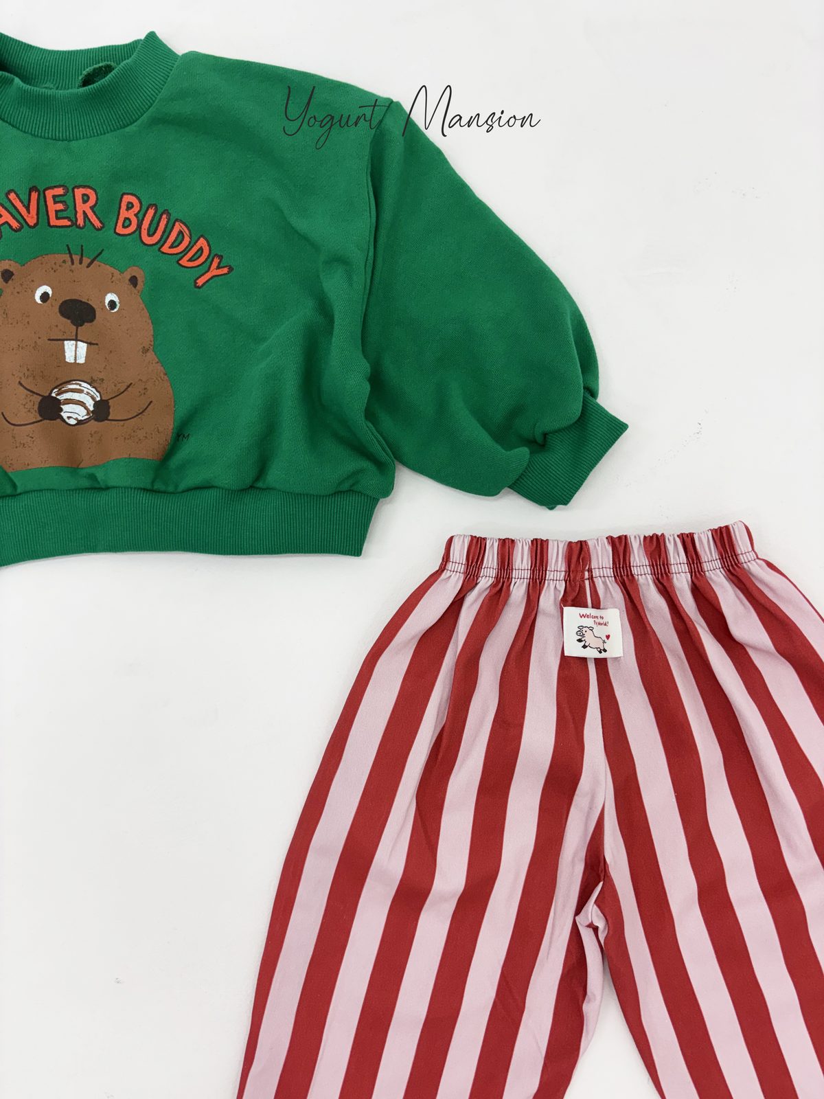 Yogurt Mansion Beaver Sweatshirt