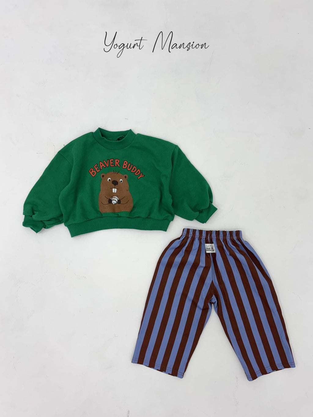 Yogurt Mansion Beaver Sweatshirt