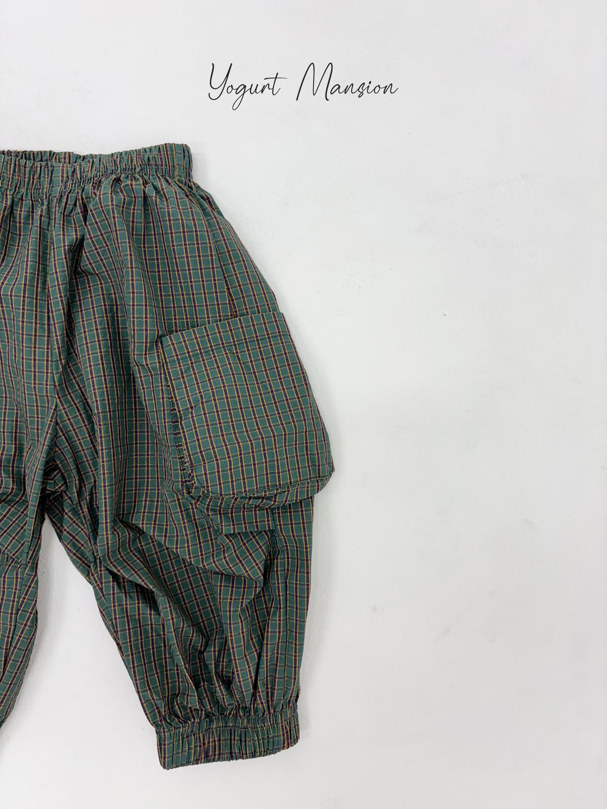 Yogurt Mansion Memory Check Pants