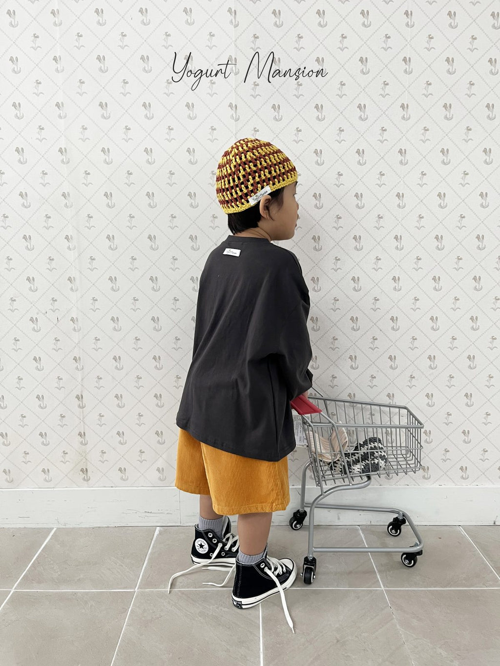 Yogurt Mansion Corduroy Pants