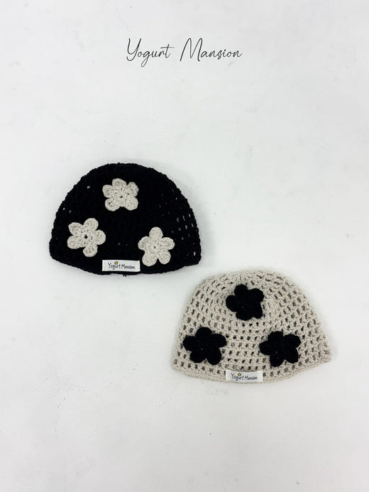 Yogurt Mansion Flower Beanie